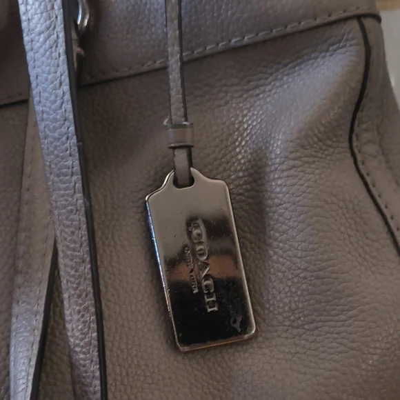 Coach Taupe Grey Madison Phoebe Pebbled Leather Chain Large Shoulder Bag - Picture 5 of 14